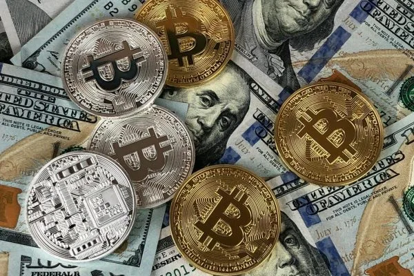 Cei 8.000 de bitcoini pierduți la groapa de gunoi Bitcoin photo