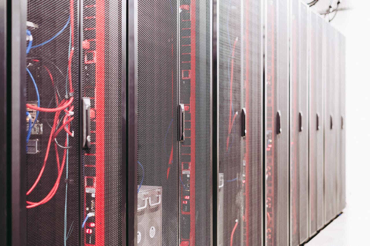 Cloud hosting image