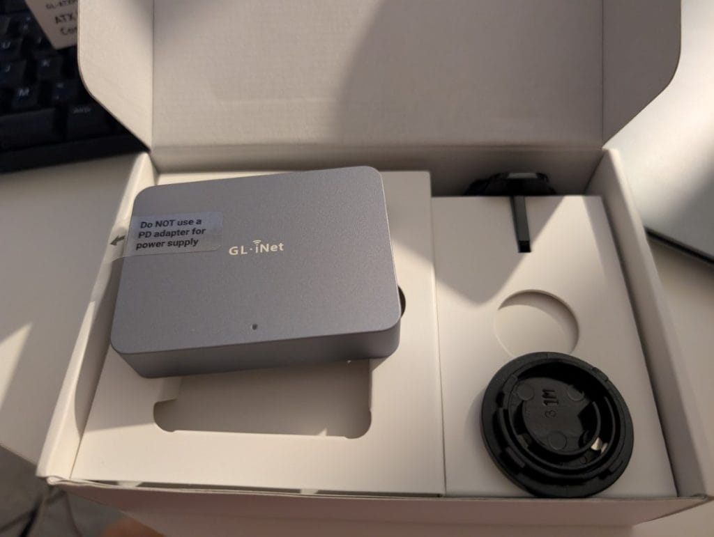 KVM-ul Remote Comet GL-RM1