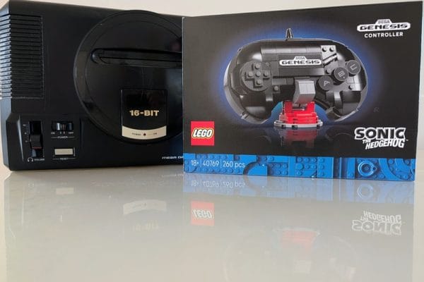 Sega Mega Drive si controller Lego 40769