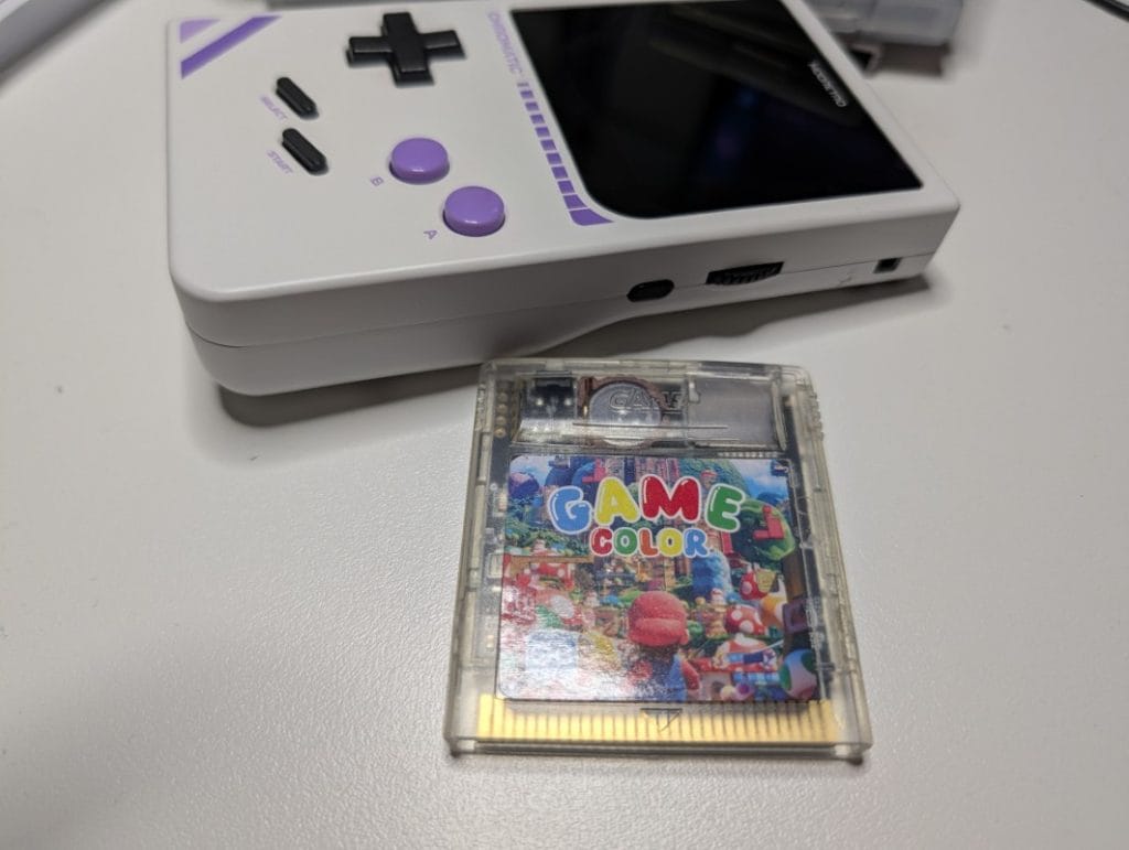 Flashcart no name de pe Aliexpress funcționează fără probleme.